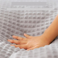 Warm Seasonal Pet Blanket Bed for Dogs & Cats